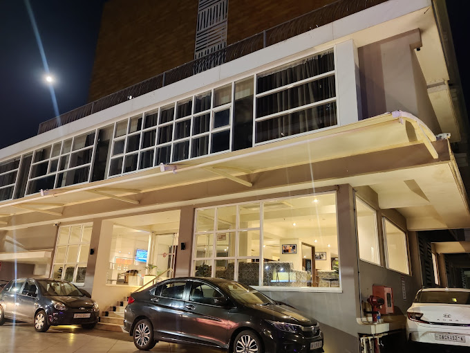 COSMIQUE CLARKS INN SUITES GOA